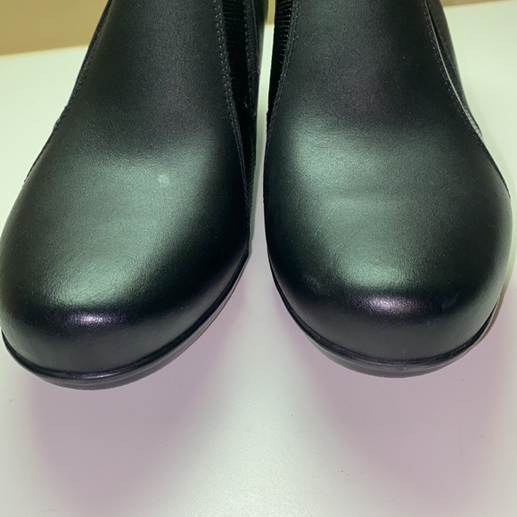 Clarks comfort collection shoes - Picture 7 of 10